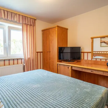 Jasmin Domki, Apartamenty, Nad Morzem Деревянный коттедж *