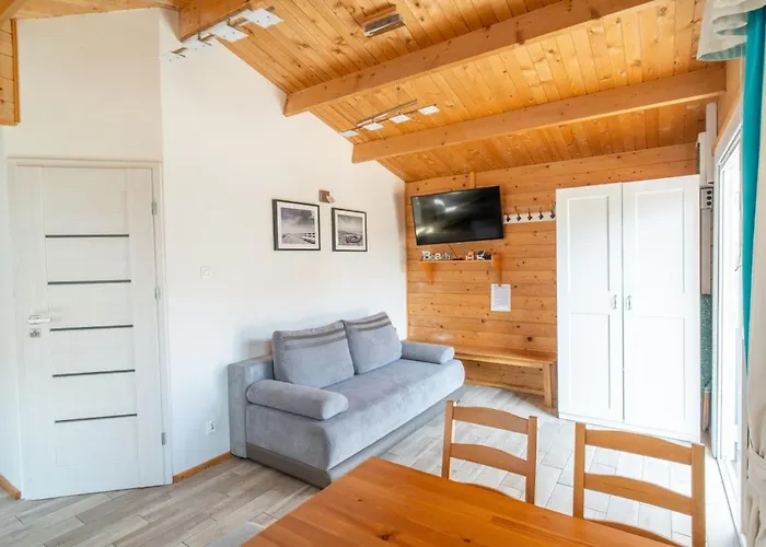 Jaktstuga Jasmin Domki, Apartamenty, Nad Morzem Mielenko