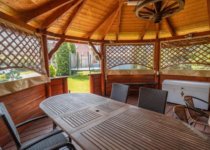 Jasmin Domki, Apartamenty, Nad Morzem Jaktstuga Mielenko