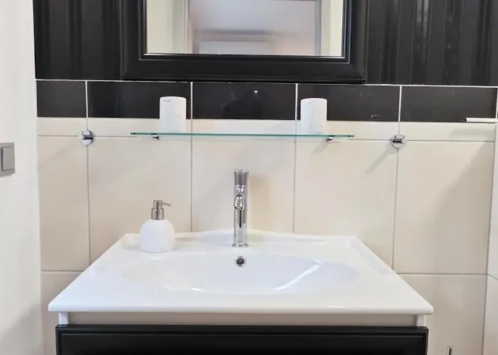 Jasmin Domki, Apartamenty, Nad Morzem Jaktstuga